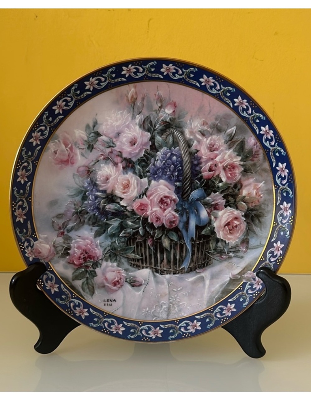 Vintage W.S. George Fine China Collectors Plate "Roses" Lena Liu #12571 U
